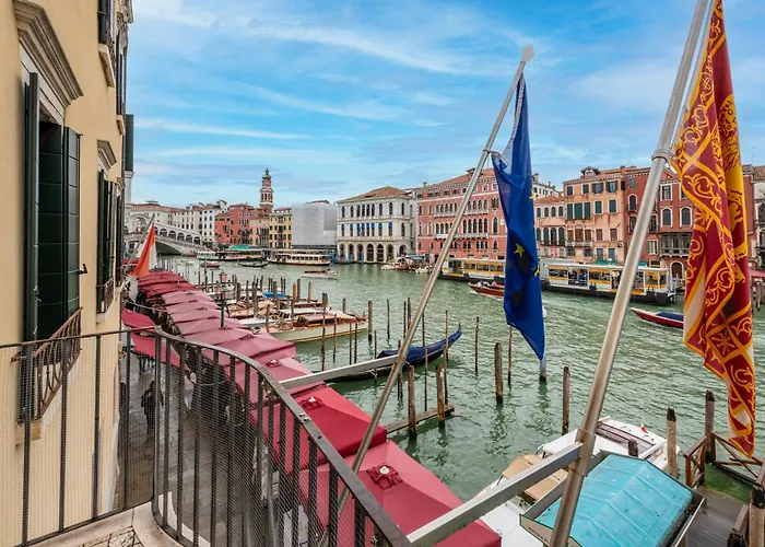 H10 Palazzo CanovaHotel Venise